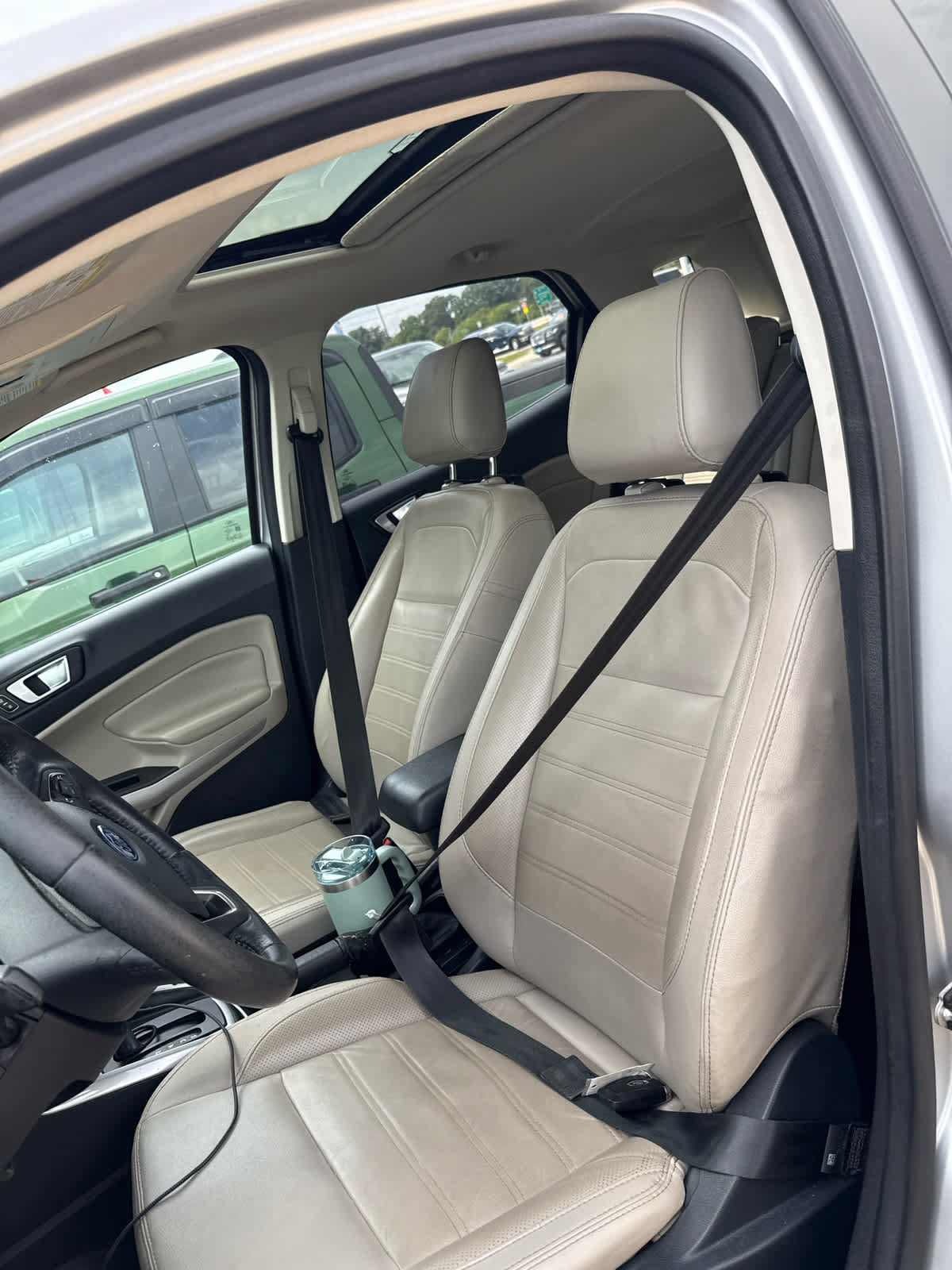 Used 2018 Ford EcoSport Titanium AWD/4WD image 11