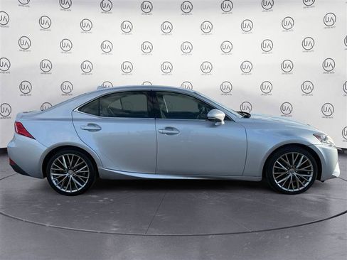 Used 2015 Lexus IS 250 image 6