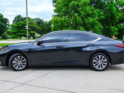 Used 2021 Lexus ES 350 w/ Accessory Package 2 FWD image 4