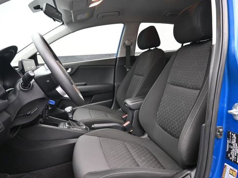 Used 2023 Kia Rio S image 10