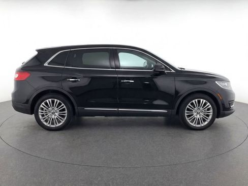 Used 2017 Lincoln MKX Reserve FWD image 8