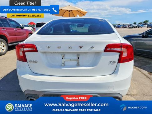 Used 2017 Volvo S60 T5 Dynamic FWD image 8