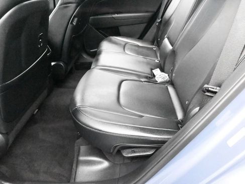 Used 2025 Kia Sportage EX FWD image 34