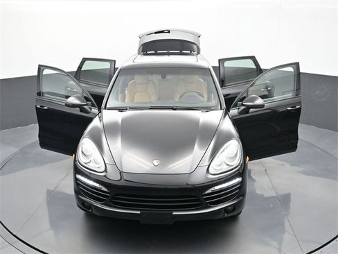 Used 2013 Porsche Cayenne Diesel image 32