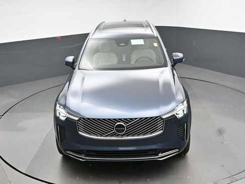 New 2026 Volvo XC90 B6 Plus w/ Protection Package Premier AWD/4WD image 48