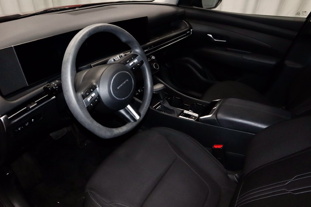 Used 2025 Hyundai Tucson SEL AWD/4WD image 23
