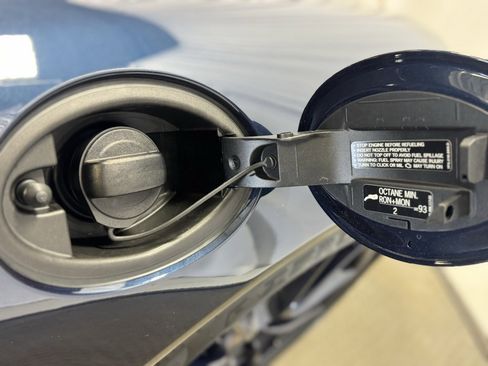 Used 2016 Porsche 911 Carrera GTS image 41