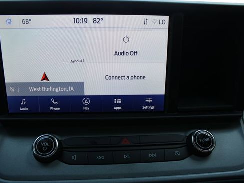 Used 2024 Ford Maverick Lariat image 11