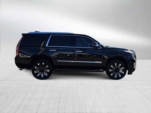 Used 2018 Cadillac Escalade Platinum image 9
