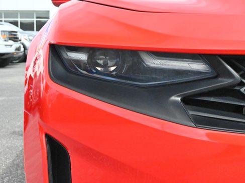 Used 2023 Chevrolet Camaro LT image 25