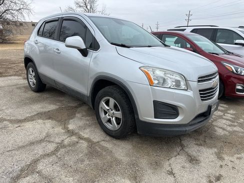 Used 2016 Chevrolet Trax LS image 7