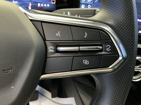 New 2025 Chevrolet Blazer EV LT AWD/4WD image 15
