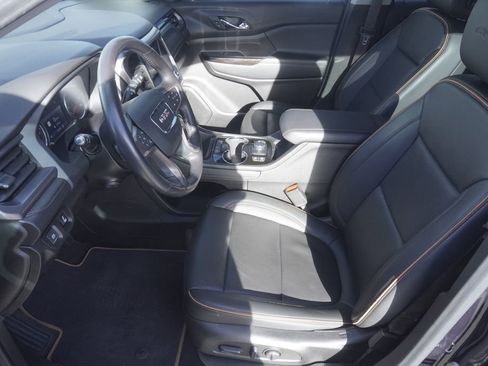 Used 2022 GMC Acadia AT4 w/ Preferred Package image 19