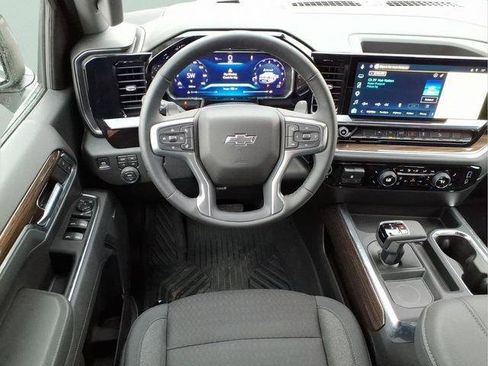 New 2026 Chevrolet Silverado 1500 RST AWD/4WD image 10