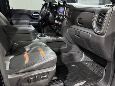 Used 2019 GMC Sierra 1500 AT4 w/ AT4 Premium Package image 6