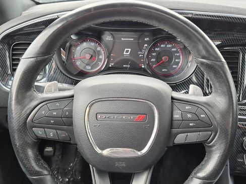Used 2018 Dodge Charger R/T RWD image 17
