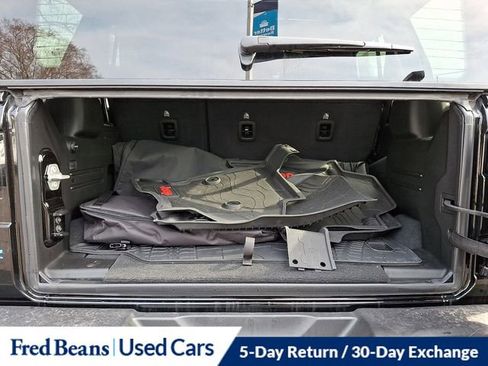 Used 2024 Jeep Wrangler Unlimited Sahara image 31