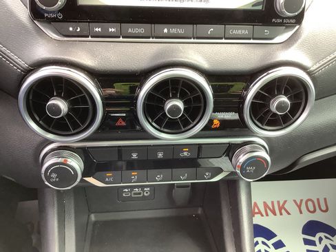 Used 2023 Nissan Sentra SV FWD image 17