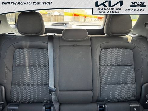 Used 2026 Chevrolet Equinox LT FWD image 12