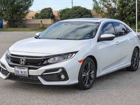 Certified 2020 Honda Civic EX image 3