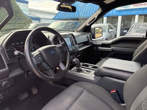 Used 2020 Ford F150 XLT w/ Equipment Group 302A Luxury image 10