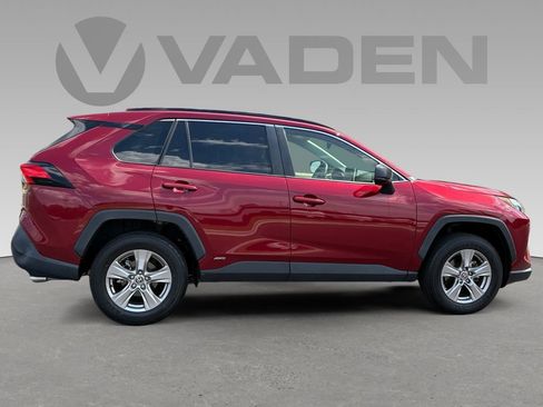 Used 2023 Toyota RAV4 LE AWD/4WD image 6