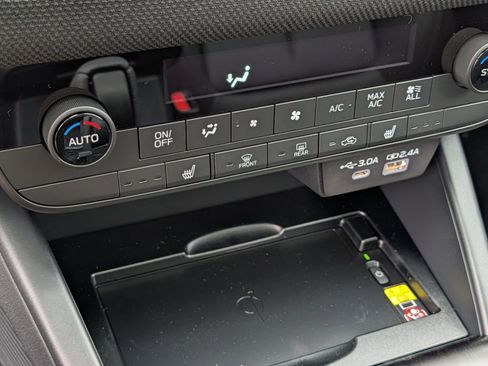 New 2026 Subaru Outback Limited XT AWD/4WD image 9