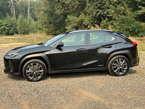 Used 2020 Lexus UX 250h F Sport w/ F Sport Premium Package AWD/4WD image 6