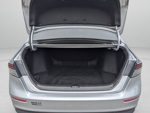Used 2023 Honda Accord LX image 11