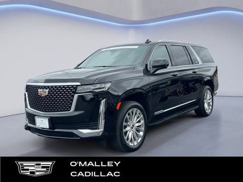 Used 2022 Cadillac Escalade ESV Premium Luxury AWD/4WD image 1