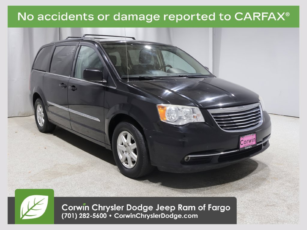 Used 2012 Chrysler Town & Country Touring w/ Entertainment Group #1 FWD 360° Tour