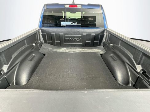 Used 2021 RAM 1500 Big Horn AWD/4WD image 25