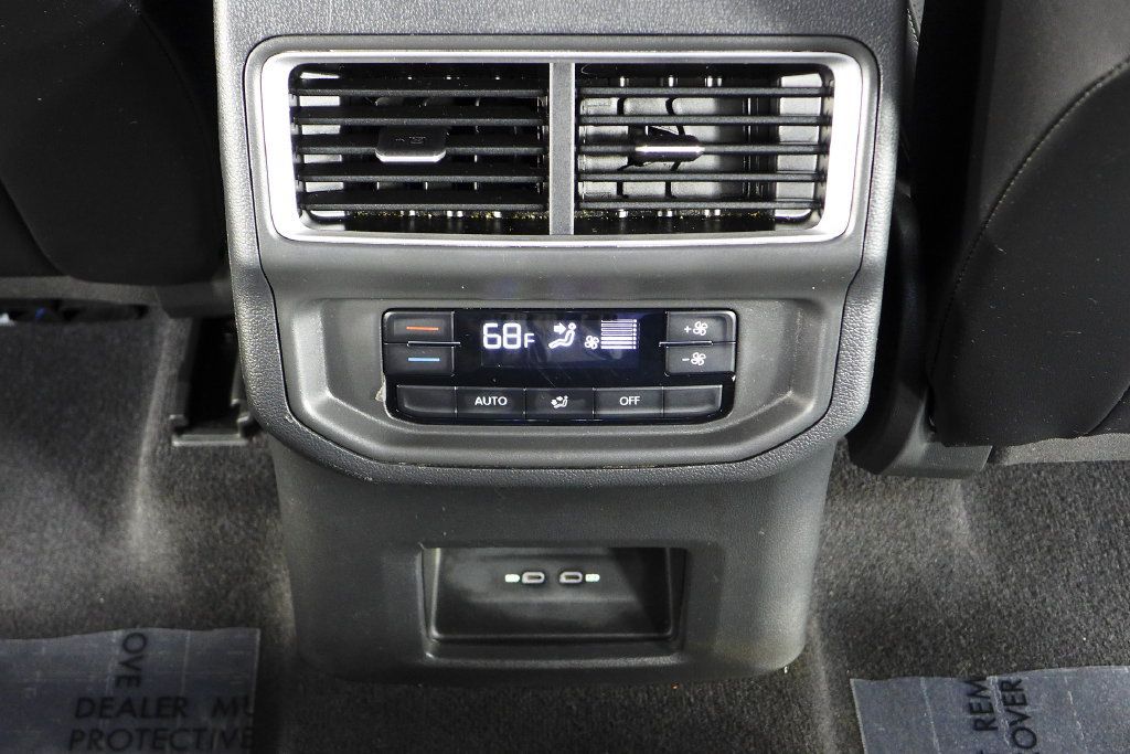 Used 2024 Volkswagen Atlas SE FWD image 24