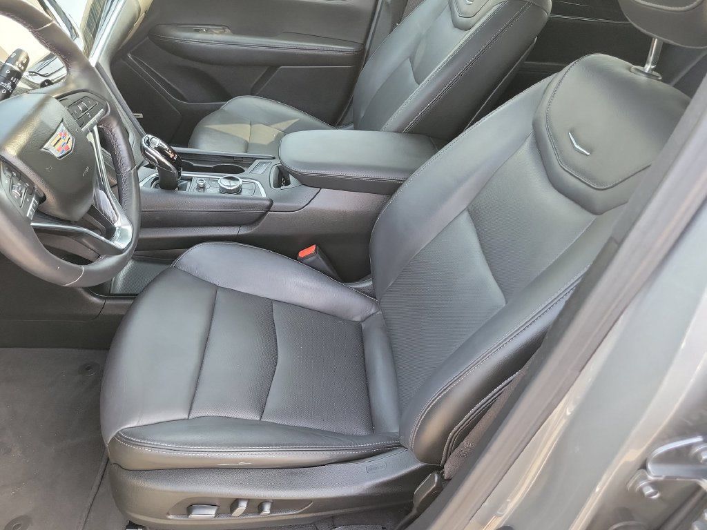 Certified 2023 Cadillac XT6 Premium Luxury FWD image 19