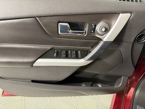 Used 2013 Ford Edge Sport w/ Driver Entry Pkg FWD image 11