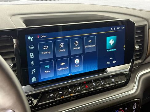 Used 2024 Chevrolet Silverado 1500 High Country w/ Z71 Off-Road Package image 15