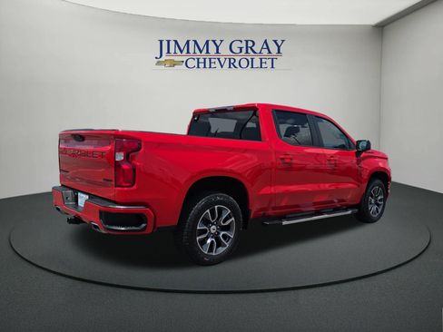 Used 2022 Chevrolet Silverado 1500 RST AWD/4WD image 5