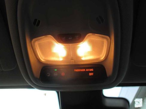 Used 2022 Buick Encore GX Preferred w/ Cold Weather Comfort Package FWD image 30