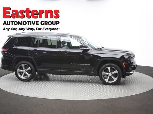 Used 2023 Jeep Grand Cherokee L Limited AWD/4WD image 50