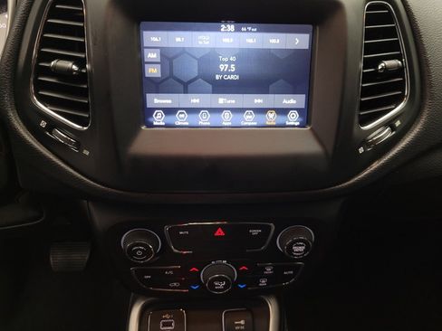 Used 2020 Jeep Compass Sport image 25