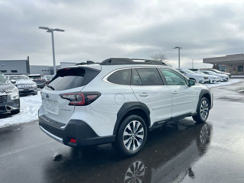 Certified 2023 Subaru Outback Limited image 13