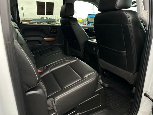 Used 2018 Chevrolet Silverado 1500 LTZ w/ LTZ Plus Package image 18