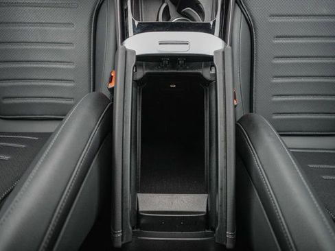 Certified 2025 Mercedes-Benz GLC 350e 4MATIC image 24