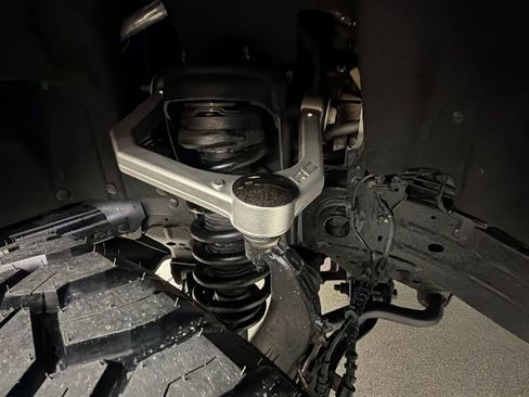 Used 2025 Ford Bronco Big Bend image 14