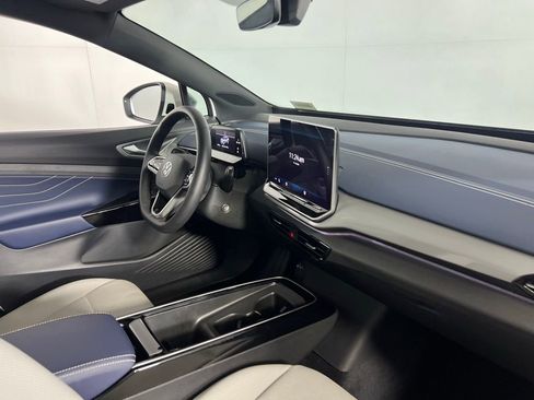 Used 2024 Volkswagen ID.4 Pro S image 33