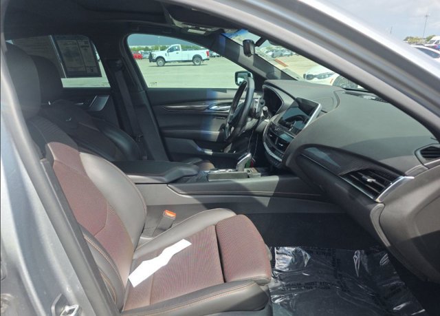 Used 2023 Cadillac CT5 V w/ Premium Package RWD image 3
