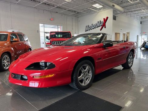 Used 1994 Chevrolet Camaro Z28 image 3