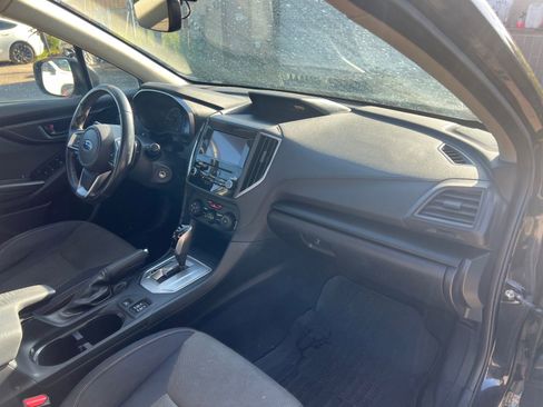 Used 2019 Subaru Crosstrek 2.0i Premium AWD/4WD image 16