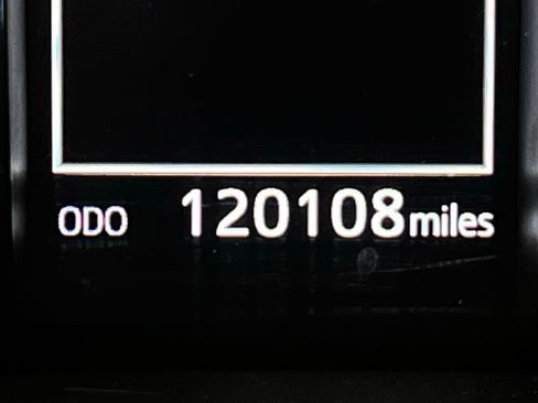 Used 2021 Toyota 4Runner SR5 image 11