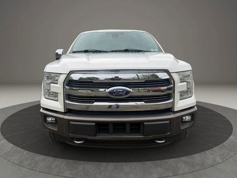 Used 2016 Ford F150 Lariat w/ Equipment Group 502A Luxury AWD/4WD image 2